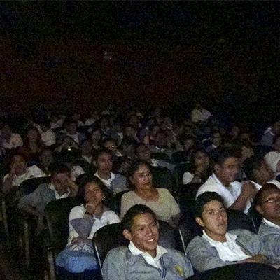 19 Lux Escuelas Capi