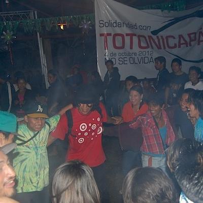 29 PuIblico Saltando 3